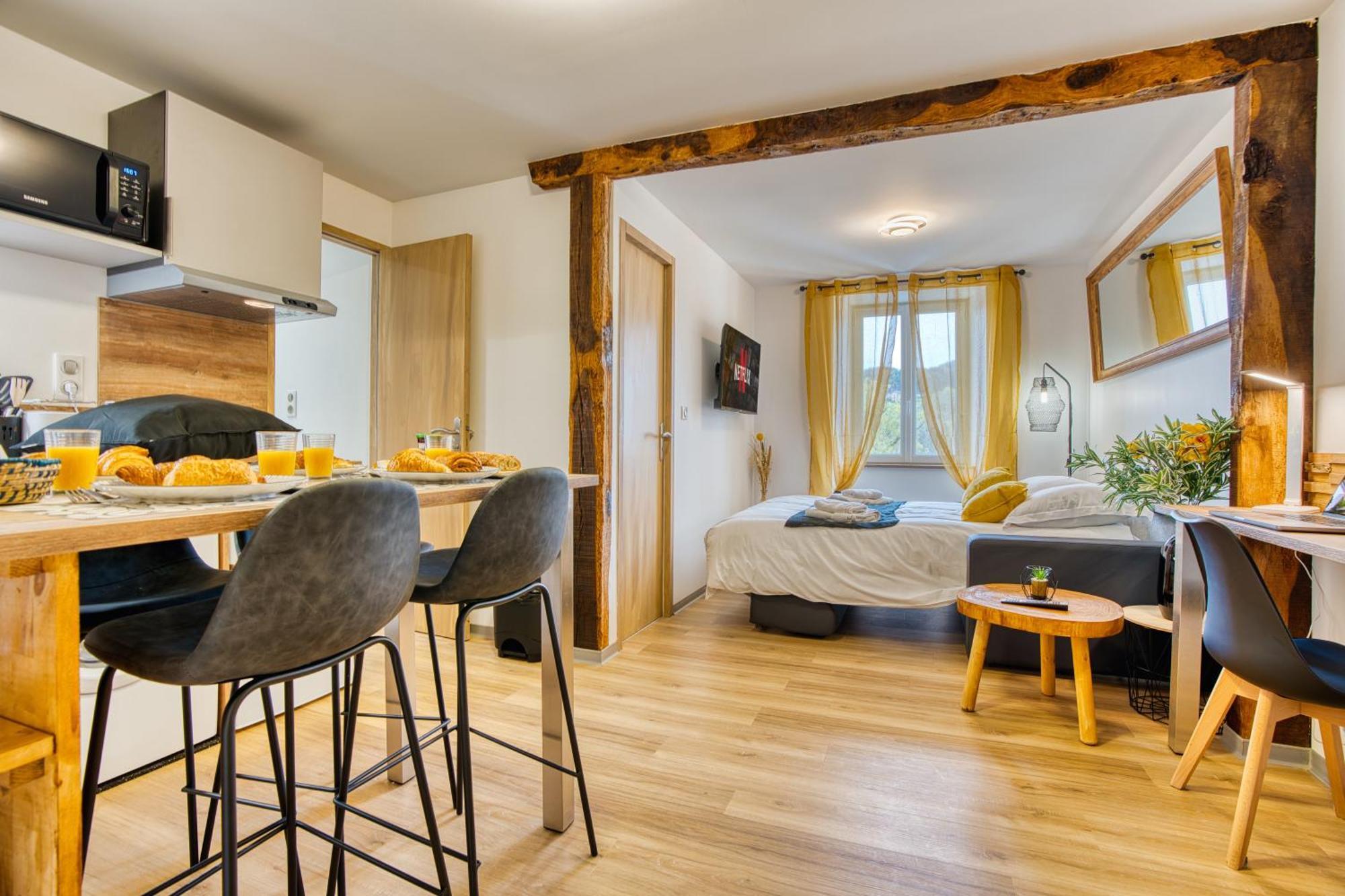 Ferienwohnung Les Hourtous Netflix Wi-Fi Fibre Terasse 4 Pers Banassac Exterior foto
